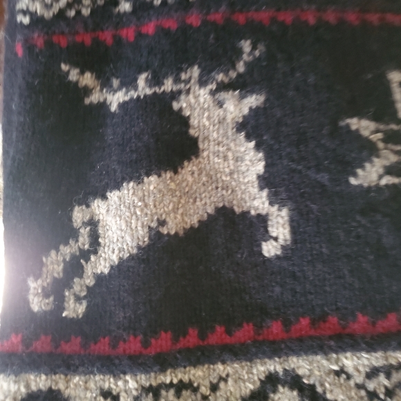 Ralph Lauren Double Reindeer Wool Knit Sweater. - Picture 4 of 8